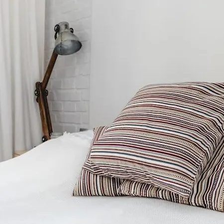 Stylowy W Centrum Sopotu Z Projektorem *